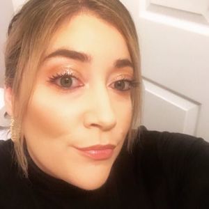 Meet your Posher, Colleen